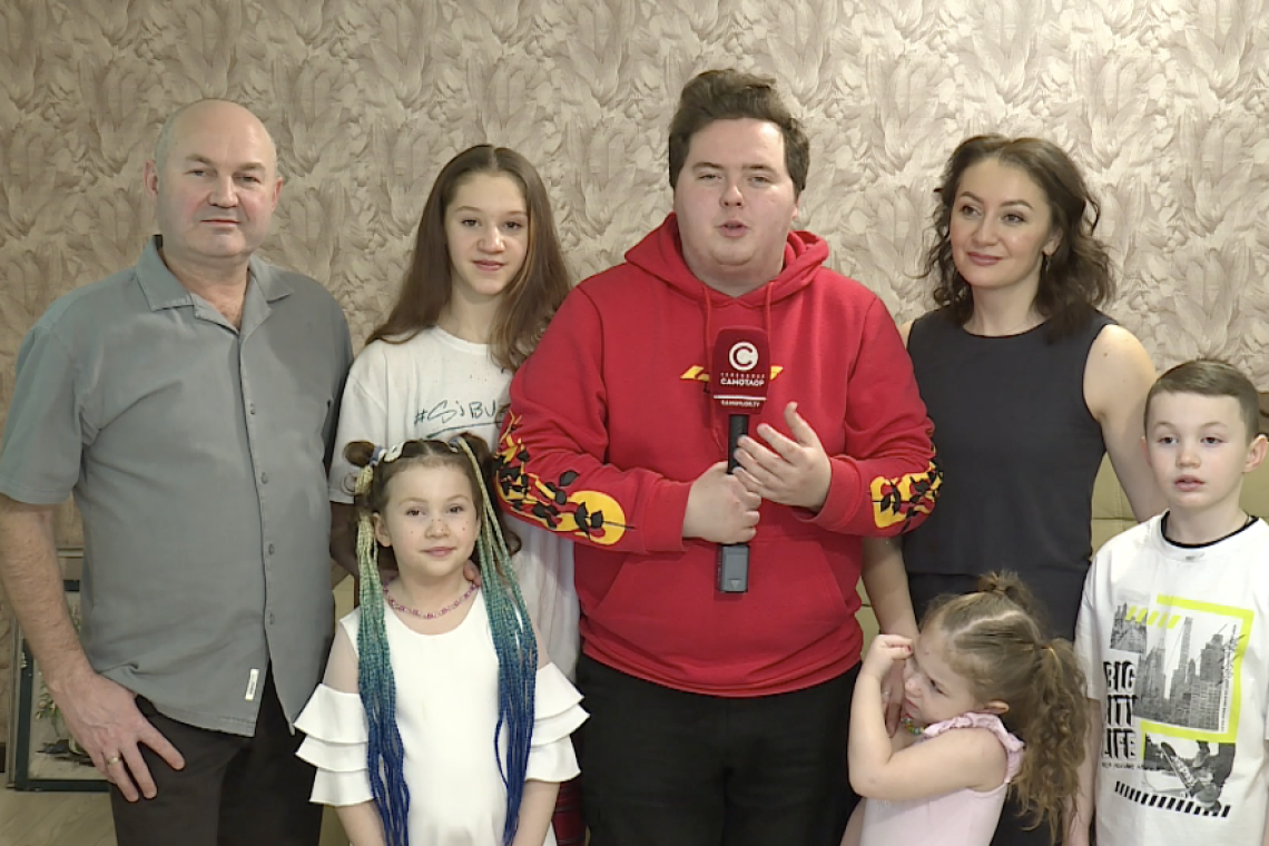 Участники общенационального проекта «Всей семьей» - семья Литвиненко из Нижневартовска