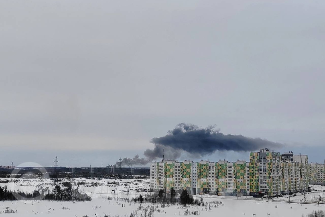 В старой части Нижневартовска произошел крупный пожар
