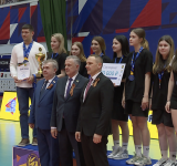 В Нижневартовске наградили призеров 10го сезона школьной волейбольной лиги