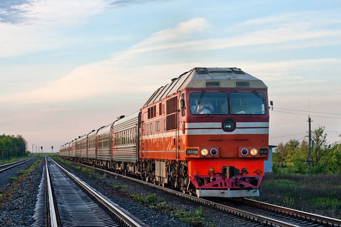 В Югре хотят запустить пригородный поезд Сургут-Когалым