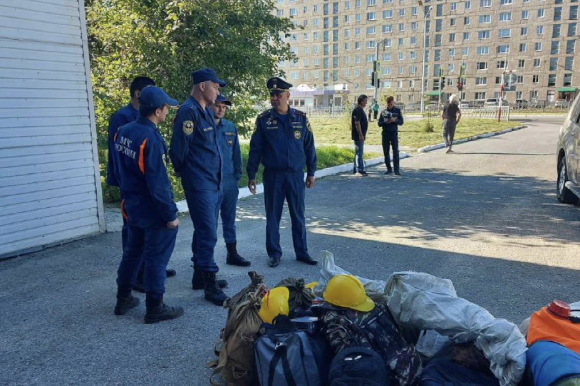 В тушении пожаров Югры принимают участие спасатели Нижневартовска