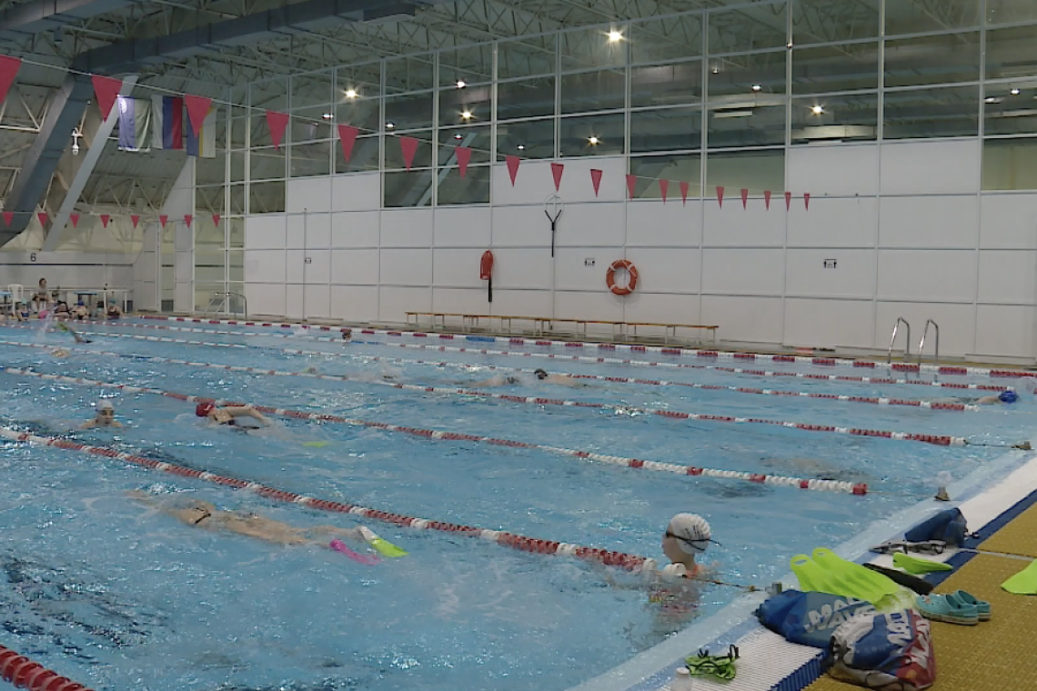 Вартовчанки и воспитанницы спортивной школы олимпийского резерва выступят в турнире по плаванию в Санкт-Петербурге