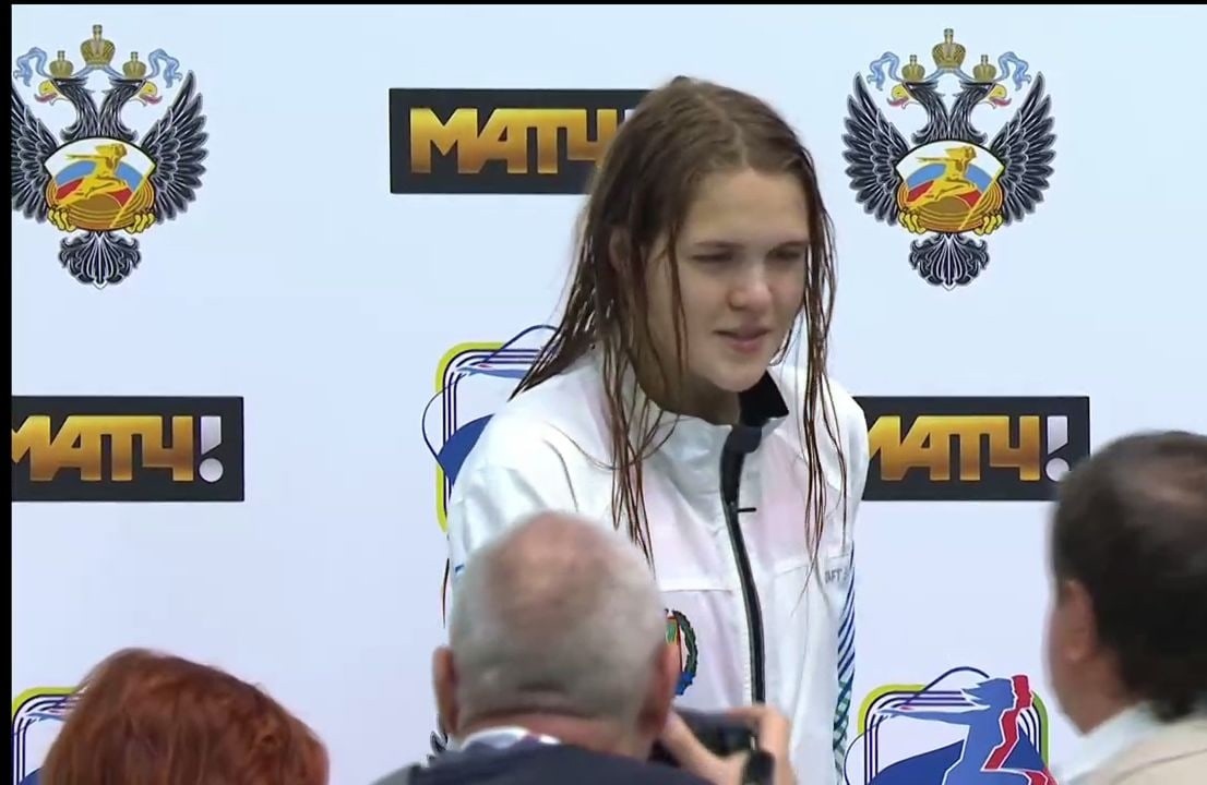 Спортсменка из Нижневартовска Елизавета Агапитова завоевала «серебро» по плаванию на дистанции 100 м на спине