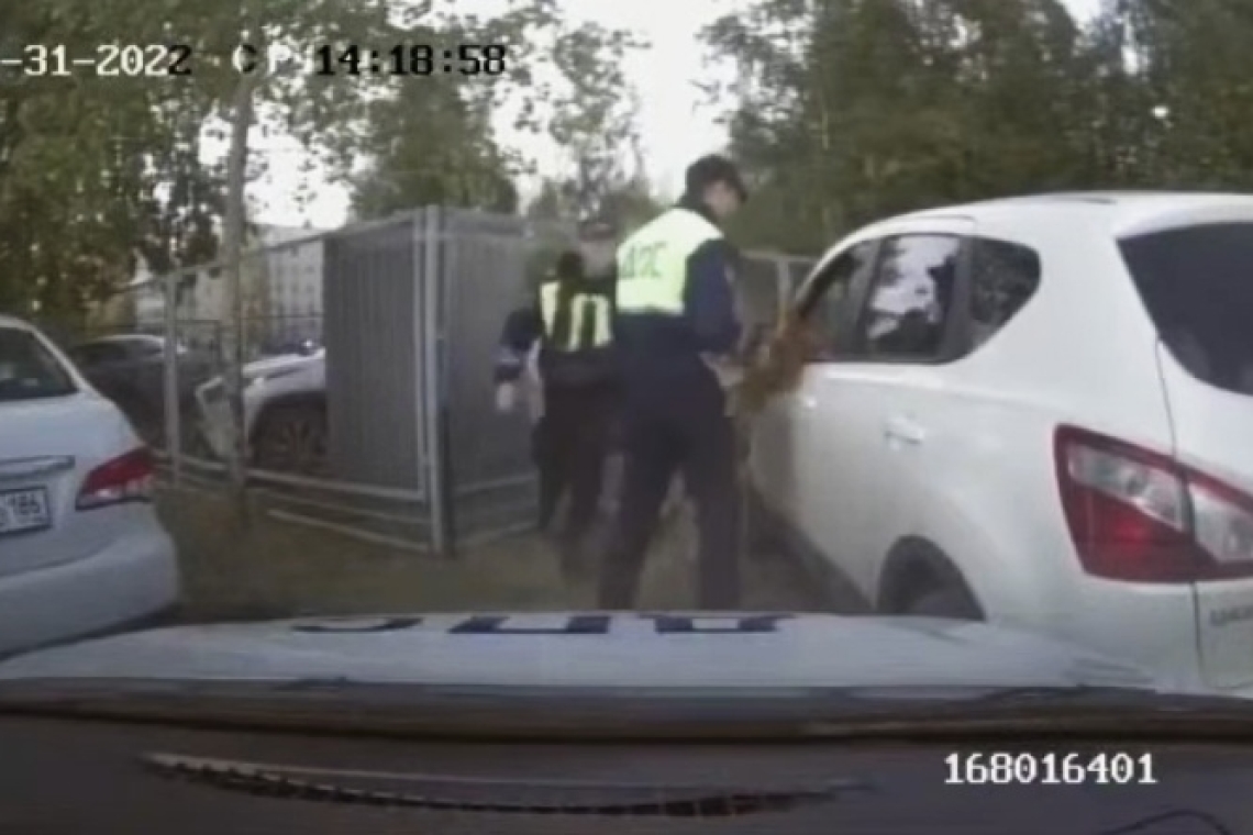 Нетрезвая вартовчанка пыталась угнать от полиции