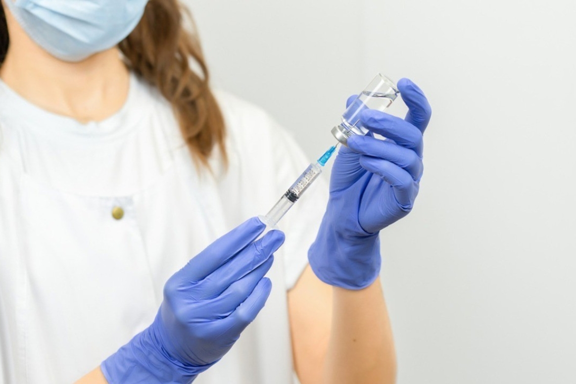 В Югре от вируса папилломы человека будут вакцинировать не только девочек, но и мальчиков