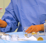 Новый перфоратор кожных трансплантатов появился в «Нижневартовской окружной клинической детской больнице»