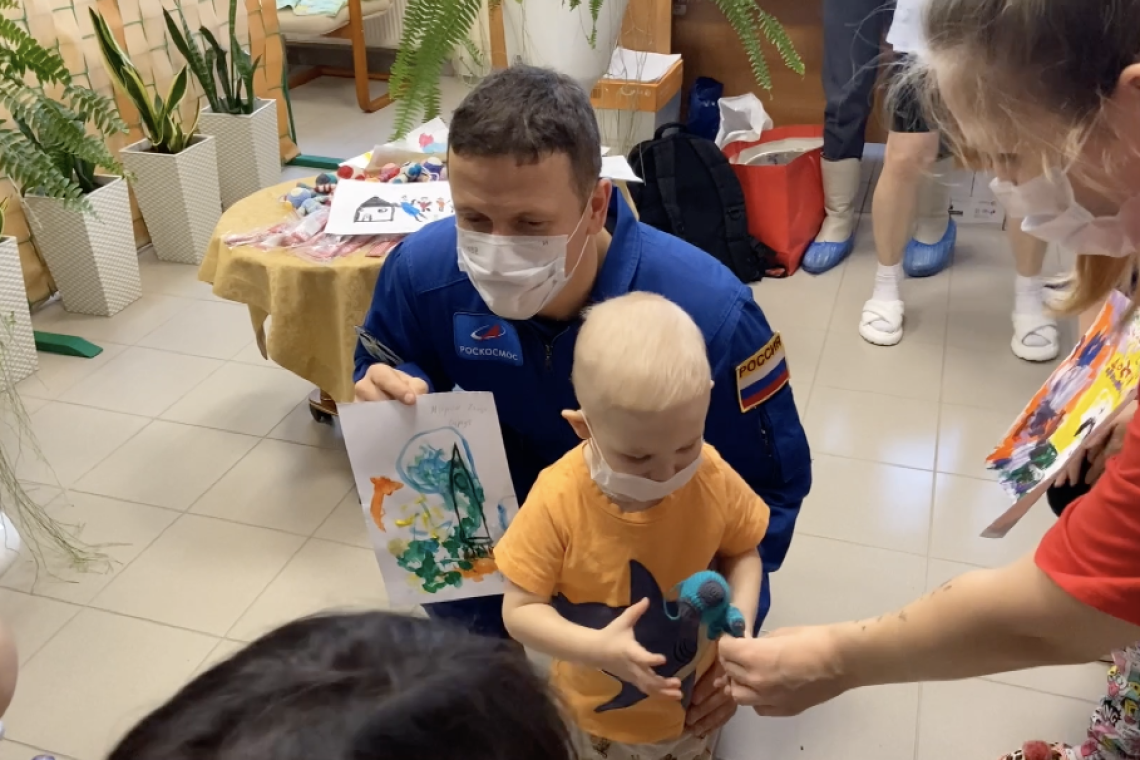 В Нижневартовск приехал космонавт Сергей Кудь-Сверчков с важной миссией...