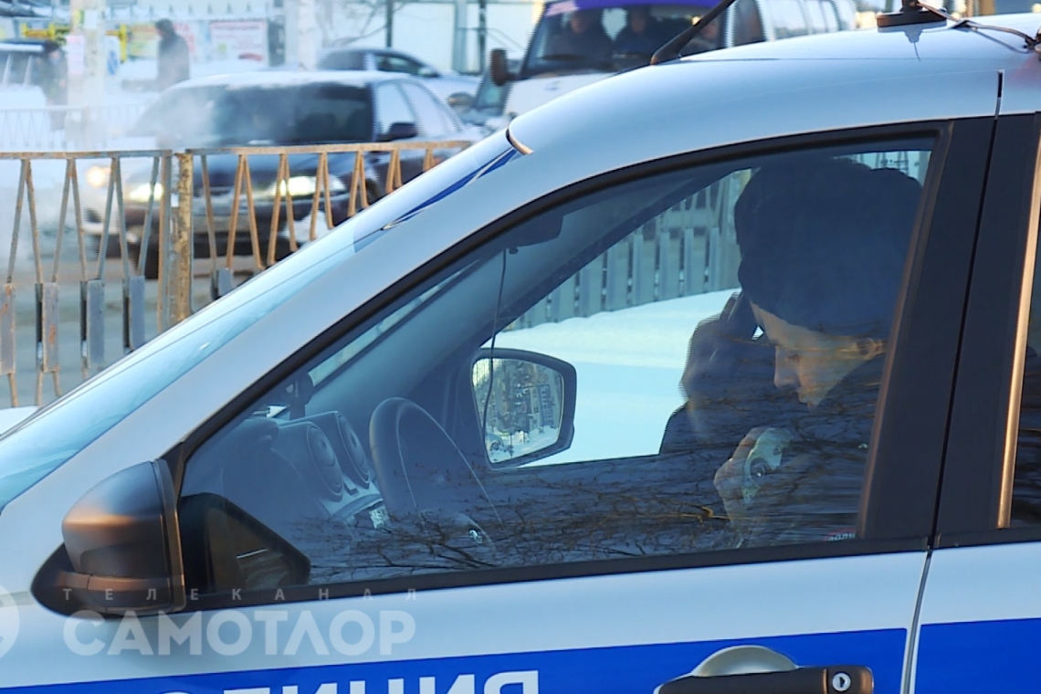 Сотрудники ГИБДД города Нижневартовска проведут проверку таксистов