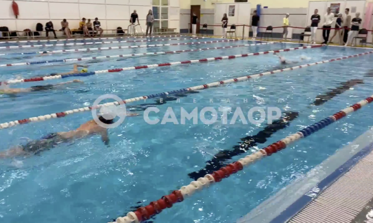 В СОК «Олимпия» продолжается первенство ХМАО-Югры по плаванию 