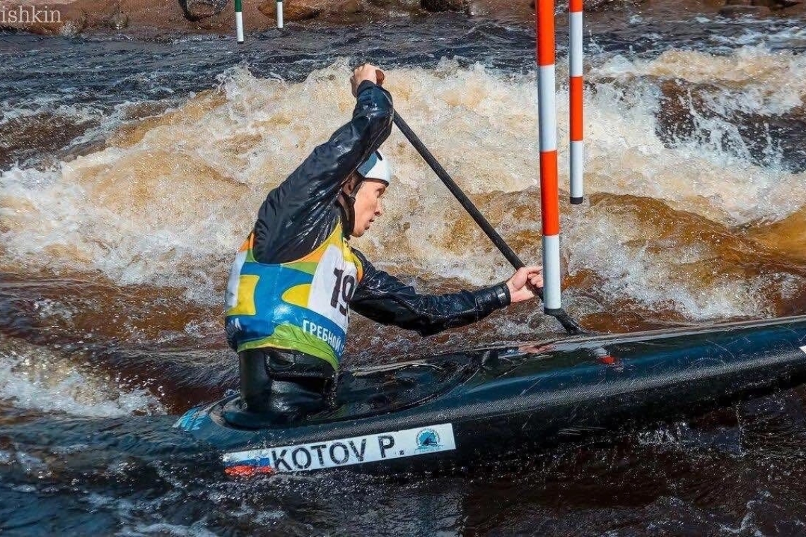 Спортсмен из Нижневартовска стал вторым на Кубке России по гребному слалому