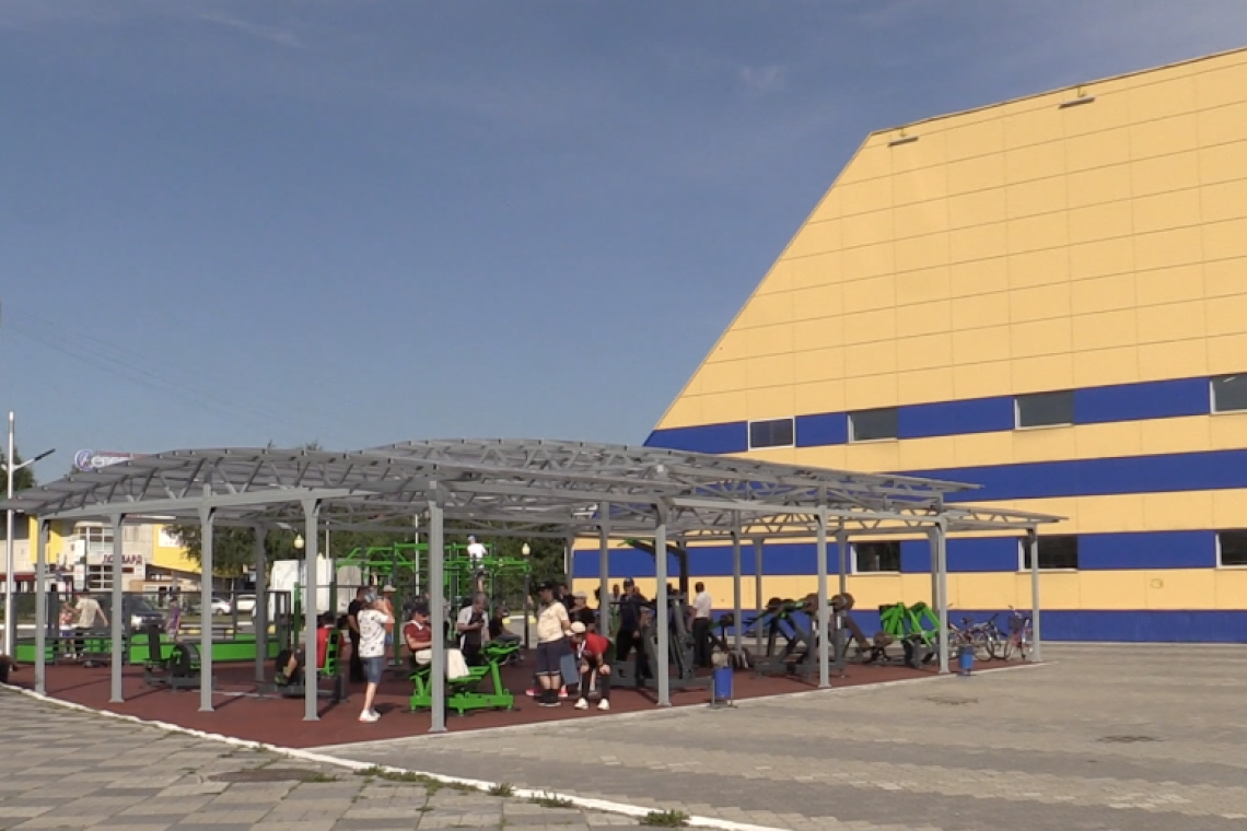 В Нижневартовске открылась новая спортплощадка на территории спорткомплекса «Олимпия»