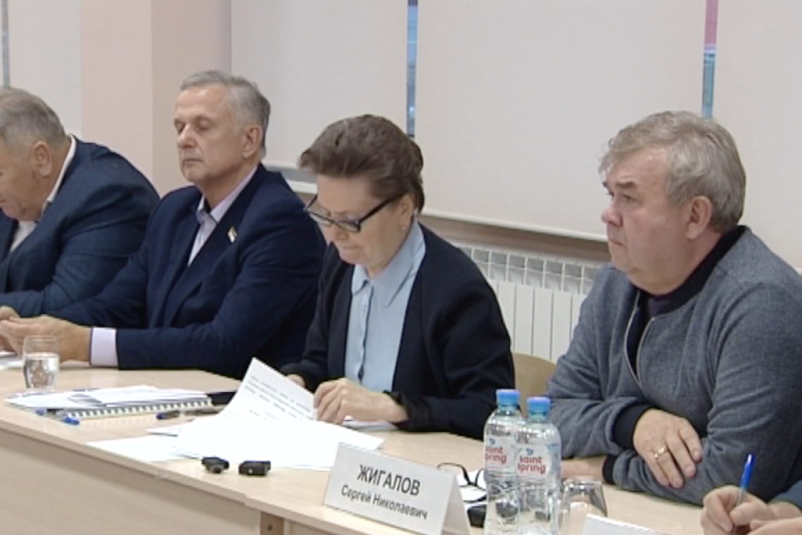 Губернатор Югры Наталья Комарова встретилась с главой Нижневартовска и депутатами Думы города