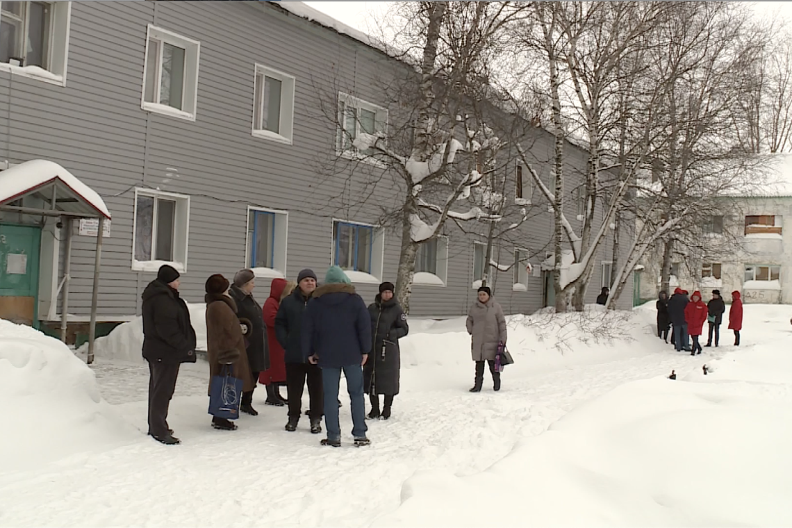 Власти Нижневартовска переселяют семьи участников СВО поселка Беловежский в старой части города