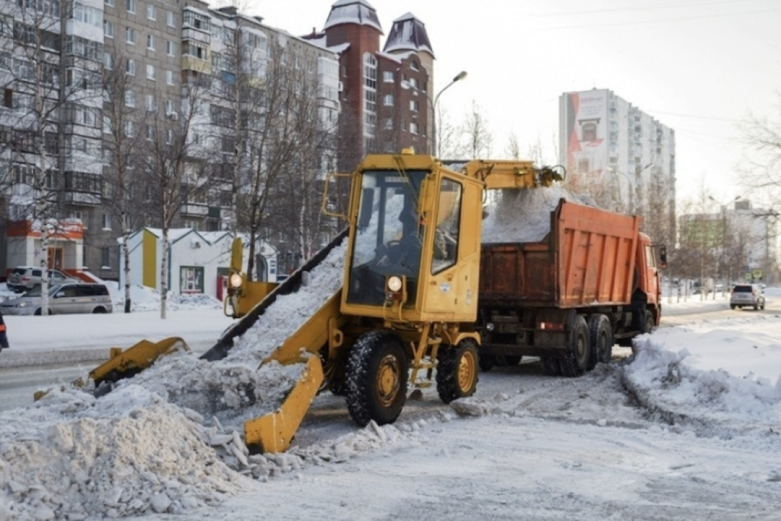 Снег в цифрах. В Нижневартовске проходят мероприятия по уборке и вывозу снега из микрорайонов 