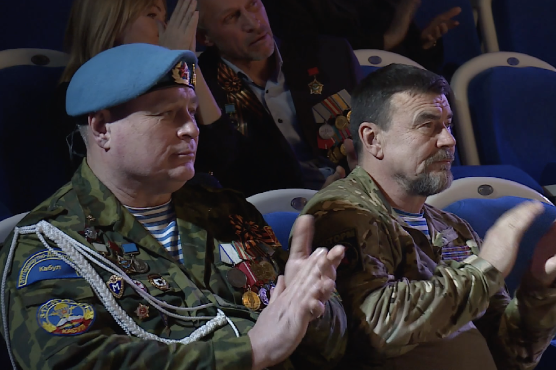 В Нижневартовске прошел концерт, посвященный 35-летию вывода войск из Афганистана