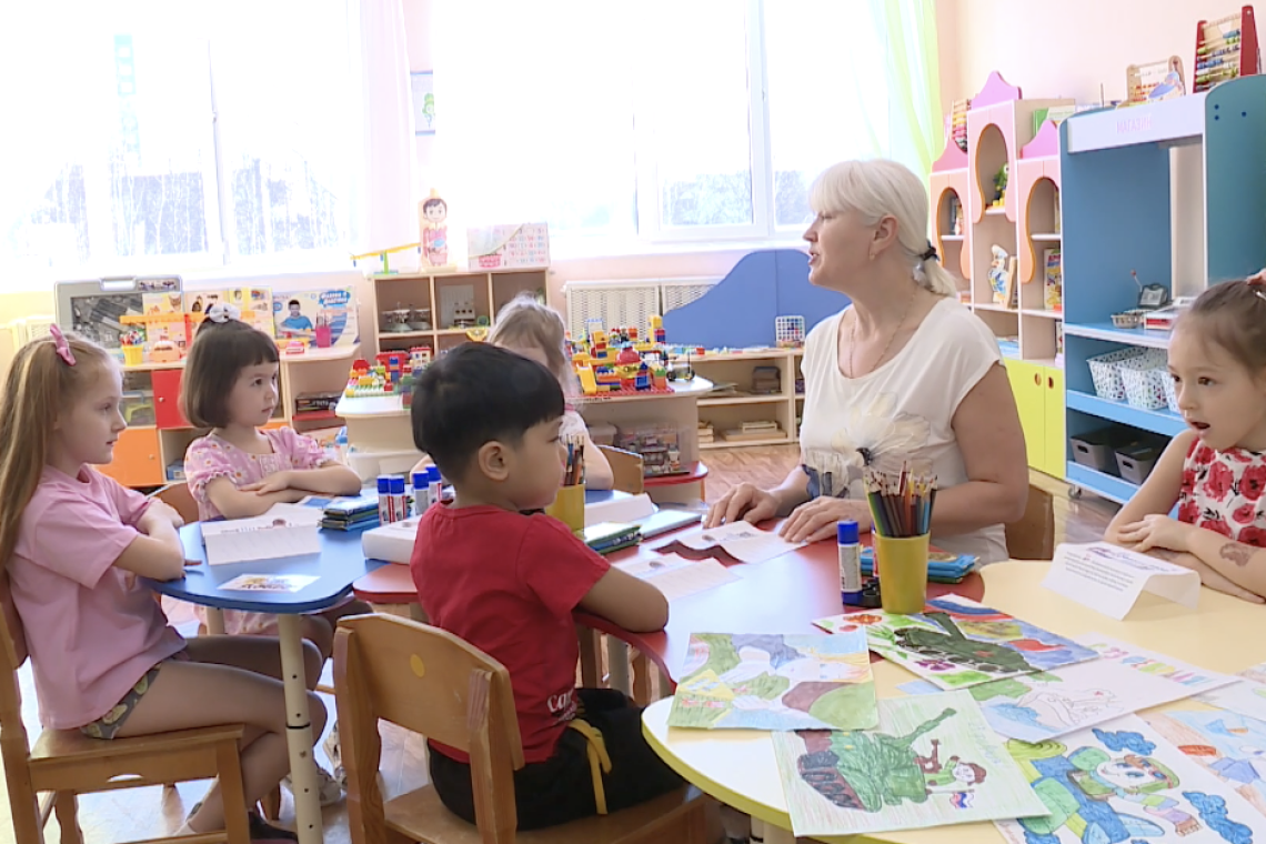 Воспитанники детского сада №15 поздравили участников спецоперации с Днем защитника Отечества
