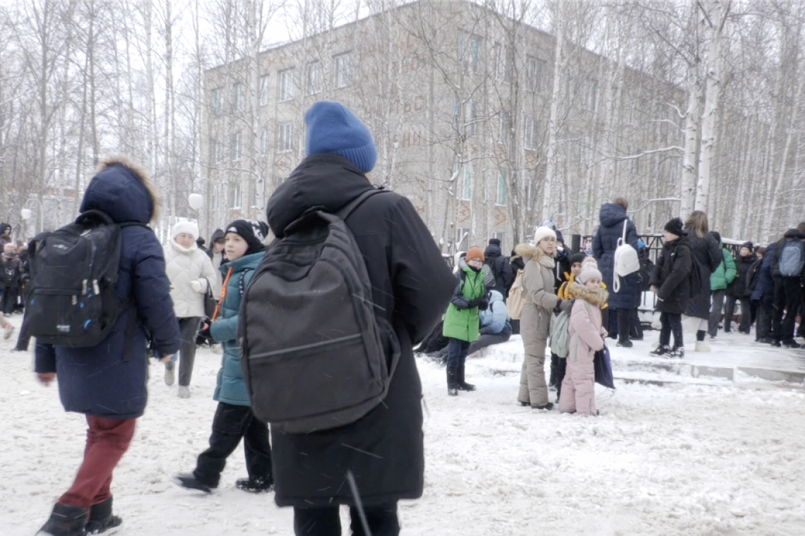 В полицию Нижневартовска поступило сообщение о лжеминировании одной из школ города