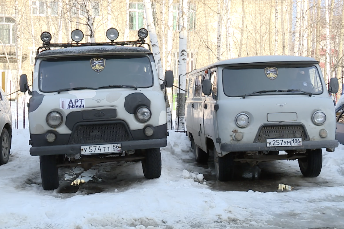Предприниматели Нижневартовска подготовили два автомобиля "УАЗ" в помощь землякам в зоне СВО