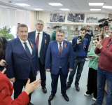 Борис Хохряков посетил социальные объекты Нижневартовска